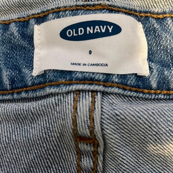 OLD Navy jean overalls, size 0, in good condition - Picture 6 of 9